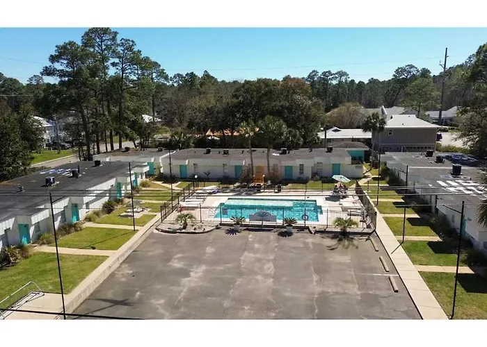 Apartment Island Waterway District 2 Miles From Gulf Shores
